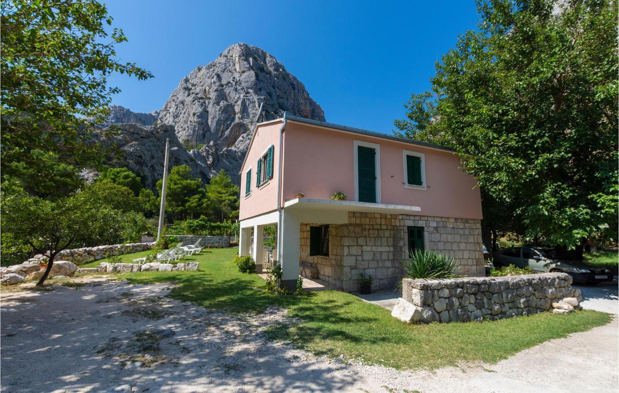 Lovely Apartment In Omis With Kitchen 외부 사진